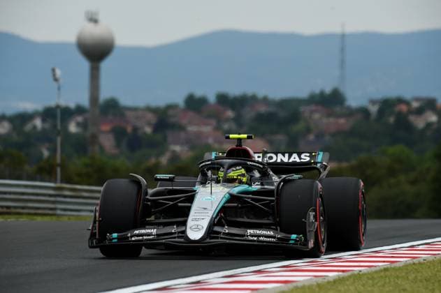 July 20, 2024, Budapest, Budapest, Hungary: Lewis Hamilton of Mercedes on the third free practice session of the 2024 Formula 1 Hungarian Grand Prix held on the Hungaroring. Budapest Hungary - ZUMAs291 20240720_zip_s291_023 Copyright: xBalintxSzentgallayx