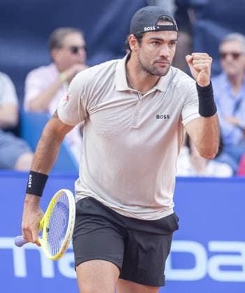 Gstaad Switzerland, 07 20 2024: Matteo Berrettini (ITA) in semi final against Stefanos Tsitsipas (GRE) during EFG Swiss Open. during EFG Swiss Open Gstaad, International Tennis match in Gstaad, Switzerland, July 20 2024  Copyright: xPatrickxDancel IPAxSportx xipa-ax xx IPA_48136395 IPA_Agency_IPA48136395