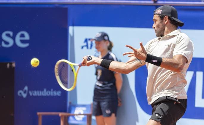 Gstaad: Gstaad Switzerland, 07 20 2024: Matteo Berrettini (ITA) in semi final against Stefanos Tsitsipas (GRE) during EFG Swiss Open. during EFG Swiss Open Gstaad, International Tennis match in Gstaad, Switzerland, July 20 2024 International Tennis match - EFG Swiss Open Gstaad  - ZUMAp169 20240720_zsa_p169_099 Copyright: xPatrickxDancel IPAxSportx