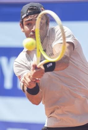 Gstaad: Gstaad Switzerland, 07 20 2024: Matteo Berrettini (ITA) in semi final against Stefanos Tsitsipas (GRE) during EFG Swiss Open. during EFG Swiss Open Gstaad, International Tennis match in Gstaad, Switzerland, July 20 2024 International Tennis match - EFG Swiss Open Gstaad  - ZUMAp169 20240720_zsa_p169_105 Copyright: xPatrickxDancel IPAxSportx