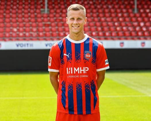 GER FC Heidenheim 1846 1 Bundesliga, Portraettermin 2024 2025, 19 07 2024, Adrian Beck FC Heidenheim, 21 DFB DFL regulations prohibit any use of photographs as image sequences and or quasi video GER FC Heidenheim 1846 1 Bundesliga, Portraettermin 2024 2025, 19 07 2024 Heidenheim Copyright: xEibner-Pressefoto RogerxBuerkex EP_RBE