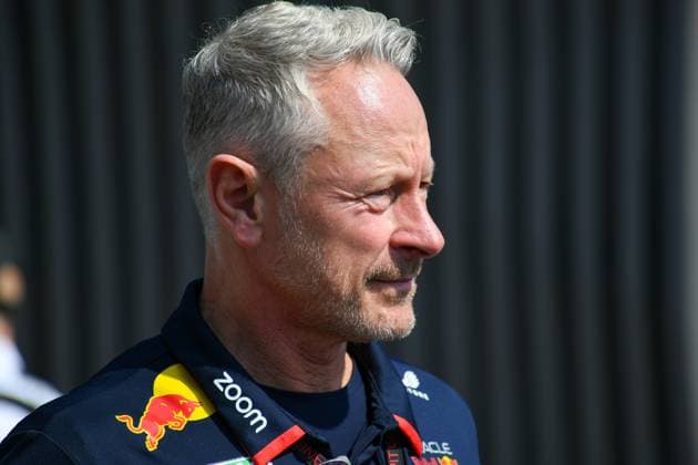 Formula 1 Budapest Hungary, 20 07 2024 Jonathan Wheatley, Oracle Red Bull RacingMike Krack, Team Principal Aston Martin Aramco F1 Team Formula 1 Budapest Hungary, 20 07 2024 Copyright: xBEAUTIFULxSPORTS Erlhofx