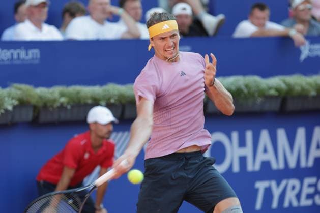 Tennis Men ATP, Tennis Men Tour 500 European Open Hamburg, Hamburg Open ATP 500 2024 , 20 07 2024 , Semifinals , Alexander Zverev GER plays a forehand Copyright: FernandoxSoares