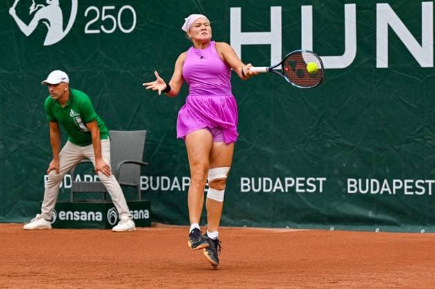 Diana Shnaider during the quarter finals match vs. Eva Lys (GER) at the WTA250 Hungarian Gran Prix Tennis on 19th July 2024 at Romai Teniszakademia, Budapest, Hungary  Copyright: xVincenzoxOrlando IPAxSportx xipax xx IPA_48141188 IPA_Agency_IPA48141188