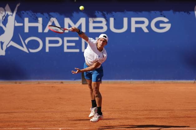 Tennis Men ATP, Tennis Men Tour 500 European Open Hamburg, Hamburg Open ATP 500 2024 , 20 07 2024 , Semifinals , Sebastian Baez ARG plays one serve Copyright: FernandoxSoares