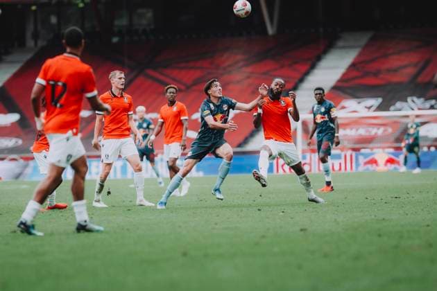 Pre-Season Friendly Match FC Red Bull Salzburg vs Sheffield Wednesday SALZBURG, AUSTRIA - JULY 20: Roko Simic of FC Red Bull Salzburg during a pre-season friendly match between FC Red Bull Salzburg and Sheffield Wednesday on July 20, 2024 in Salzburg, Austria. Copyright: xx _AS10522