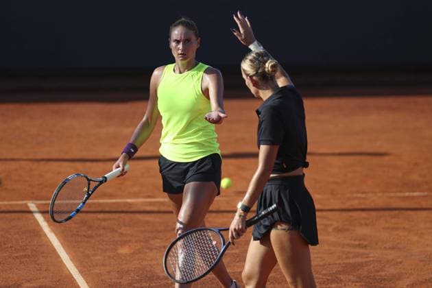 Yana Sizikova celebrates with Aleksandra Panova during Palermo Open Ladies WTA, Tennis Damen 250, International Tennis match in Palermo, Italy, July 20 2024  Copyright: xMassimilianoxCarnabuci IPAxSportx xx IPA_48143772 IPA_Agency_IPA48143772