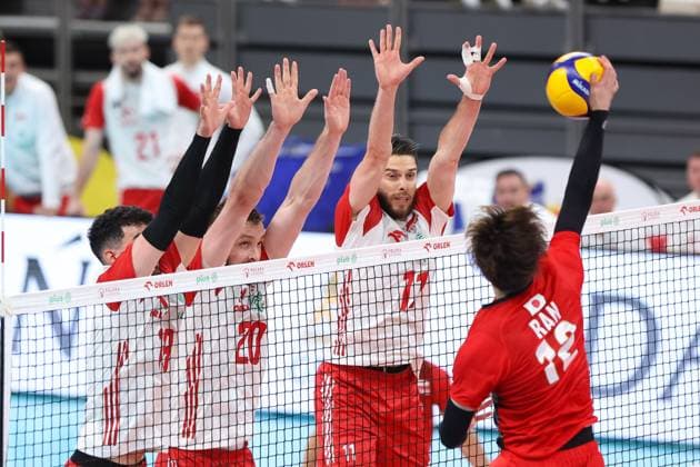 GDANSK 20.07.2024 PRZEDOLIMPIJSKI TURNIEJ TOWARZYSKI SIATKARZY POLSKA - JAPONIA --- PRE-OLYMPIC MENS VOLLEYBALL FRIENDLY TOURNAMENT IN GDANSK: POLAND- JAPAN MARCIN JANUSZ MATEUSZ BIENIEK ALEKSANDER SLIWKA RAN TAKAHASHI FOT. ANNA KLEPACZKO FOTOPYK NEWSPIX.PL --- Newspix.pl POLAND OUT!  240720LUM134