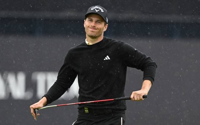 Matthew Jordan looks dejected on the 18th Green The British Open Championship, Day Three, Golf, Royal Troon, Troon, UK - 20 July 2024  Copyright: xGreigxCowie Shutterstockx 14587997ct