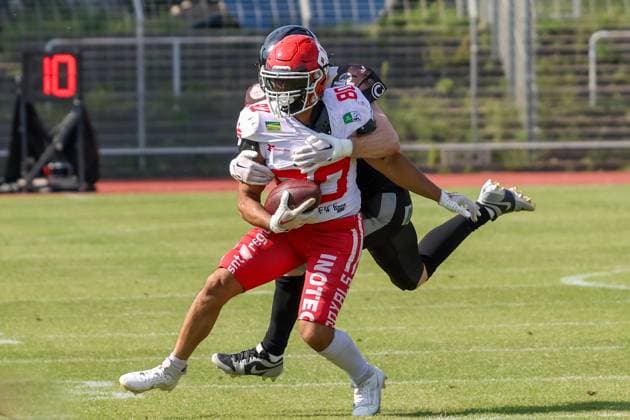 Yaser Sami Ahmed Potsdam Royals, 80 with the ball in Bedraengnis,Berlin Rebels vs Potsdam Royals, American Football, GFL, 2024, Season, 20 07 2024, Berlin Berlin Land Copyright: xFootxBowl ThomasxSobotzkix