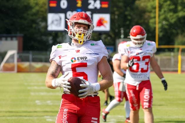 Thomas Jenkins Potsdam Royals, 05 after his touchdown with the ball,Berlin Rebels vs Potsdam Royals, American Football, GFL, 2024, Season, 20 07 2024, Berlin Berlin Land Copyright: xFootxBowl ThomasxSobotzkix