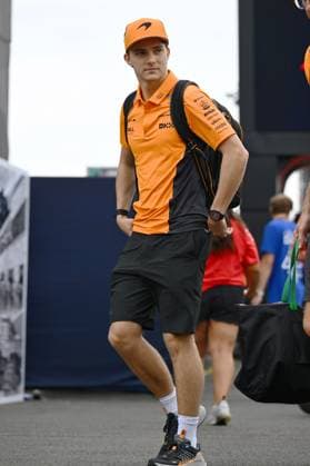 July 21, 2024, Budapest, Budapest, Hungary: Oscar Piastri of McLaren arrives to the paddock beforeo the feature race of the 2024 Formula 1 Hungarian Grand Prix held on the Hungaroring. Budapest Hungary - ZUMAs291 20240721_zip_s291_003 Copyright: xBalintxSzentgallayx