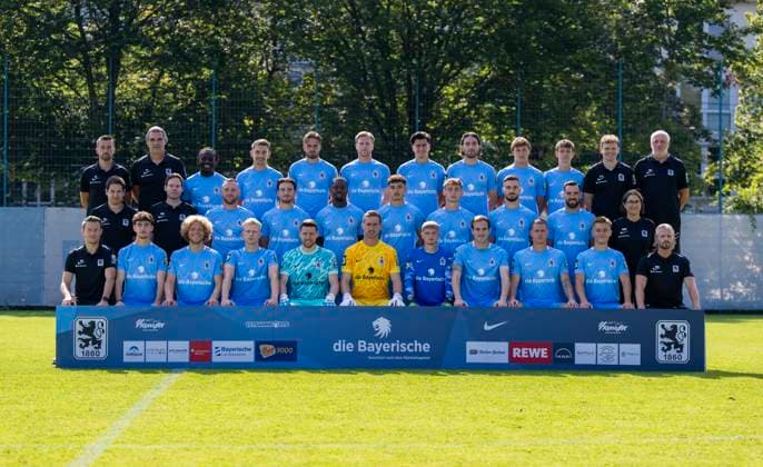 21 07 2024, Soccer 3 Liga 2024 2025, TSV 1860 München, portrait appointment 2024 2025, team photo at Grünwalderstrasse, Munich Back row from left coordinator perspective player Stefan Lex, goalkeeper coach Harald Huber, 39 Eliot Muteba, 7 Julian Guttau, 8 David Philipp, 5 Thore Jacobsen, 36 Tunay Deniz, 37 Marlon Frey, 20 Lukas Reich, 27 Raphael Ott, athletics coach Philipp Kunz, equipment manager Norbert Stegmann Middle row from left Head coach Argirios Giannikis, Managing Director Sport Dr Christian Werner, 34 Patrick Hobsch, 2 Tim Danhof, 21 Leroy Kwadwo, 25 Sean Dulic, 28 Florian Bahr, 30 Maximilian Wolfram, 17 Morris Schröter, team doctor Monika Mrosek Front row from left Co-Trainer Franz Hübl, 32 Moritz Bangerter, 4 Jesper Verlaat, 24 Raphael Schifferl, 11 RenÃ Vollath, 1 Marco Hiller, 23 Erion Avdija, 10 Fabian Schubert, 16 Max Reinthaler, 18 Tim Kloss, physiotherapist Nick Wurian