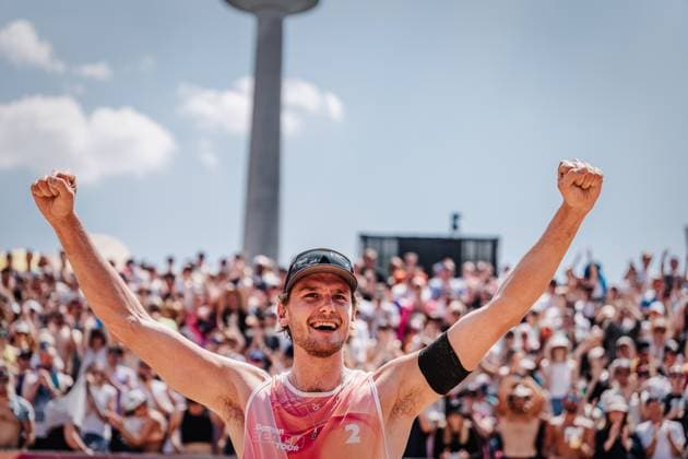 Beach volleyball men German Beach Tour 2024 Tourstop Munich 21 07 2024 Paul Henning is happy after the victory Munich Central University Sports Beach Bavaria Germany
