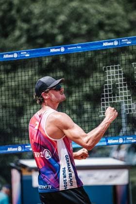 Beach volleyball men German Beach Tour 2024 Tour stop Munich 21 07 2024 Paul Henning clenches his fist Munich Central University Sports Beach Bavaria Germany