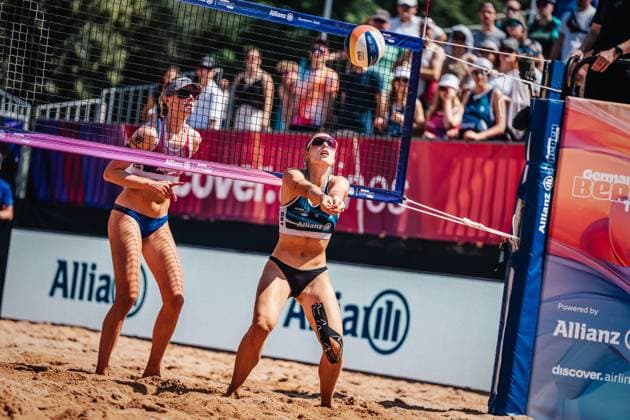 Beach volleyball men German Beach Tour 2024 Tourstop Munich 21 07 2024 Elea Beutel plays the ball Munich Central University Sports Beach Bavaria Germany