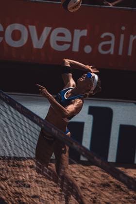 Beach volleyball men German Beach Tour 2024 Tourstop Munich 21 07 2024 Sandra Ittlinger at the attack Munich Central University Sports Beach Bavaria Germany