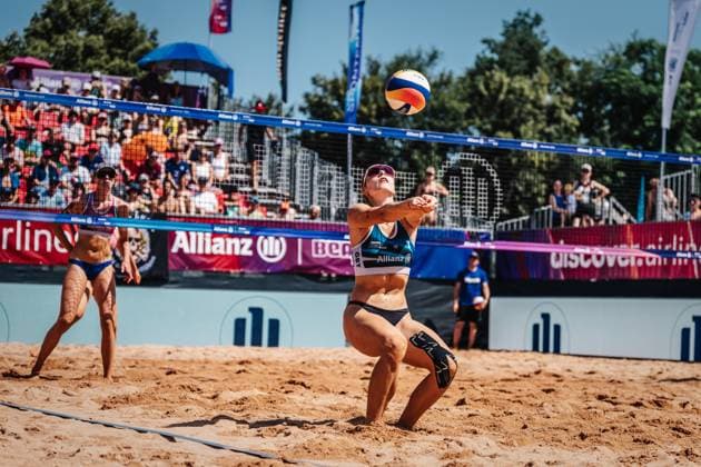 Beach volleyball men German Beach Tour 2024 Tourstop Munich 21 07 2024 Elea Beutel plays the ball Munich Central University Sports Beach Bavaria Germany