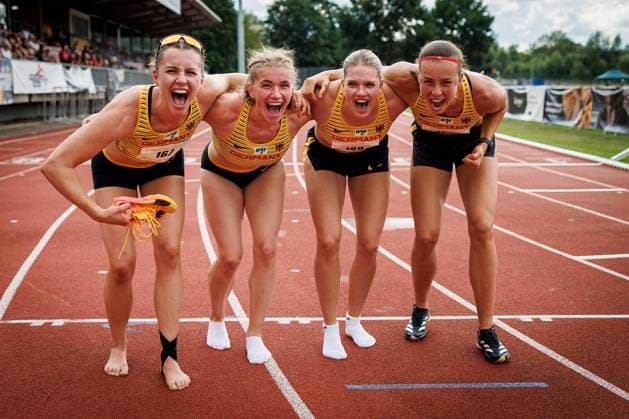 Bilder des Jahres 2024, Sport 07 Juli Sport Themen der Woche KW 29 Thorpe Cup; Wetzlar, 21.07.2024 Die siegreichen Siebenkampf-Frauen, v.l. Jenna Fee Feyerabend (GER), Serina Riedel (GER), Marie Dehning (GER), Lucie Kienast (GER); Thorpe Cup am 21.07.2024 im Stadion Wetzlar (Hessen). *** Thorpe Cup Wetzlar, 21 07 2024 The victorious womens heptathlon, from l Jenna Fee Feyerabend GER , Serina Riedel GER , Marie Dehning GER , Lucie Kienast GER Thorpe Cup on 21 07 2024 in Wetzlar Stadium Hesse Copyright: xBEAUTIFULxSPORTS AxelxKohringx