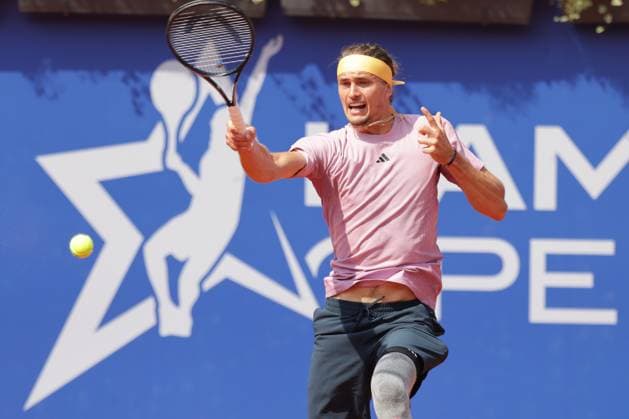 Tennis Men ATP, Tennis Men Tour 500 European Open Hamburg, Hamburg Open ATP 500 2024 , 21 07 2024 , Final , Alexander Zverev GER plays a forehand Copyright: FernandoxSoares