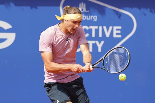 Tennis Men ATP, Tennis Men Tour 500 European Open Hamburg, Hamburg Open ATP 500 2024 , 21 07 2024 , Final , Alexander Zverev GER plays a backhand Copyright: FernandoxSoares