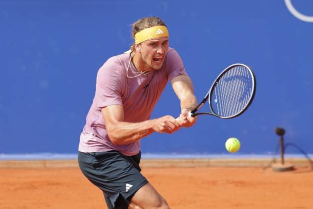 Tennis Men ATP, Tennis Men Tour 500 European Open Hamburg, Hamburg Open ATP 500 2024 , 21 07 2024 , Final , Alexander Zverev GER plays a backhand Copyright: FernandoxSoares