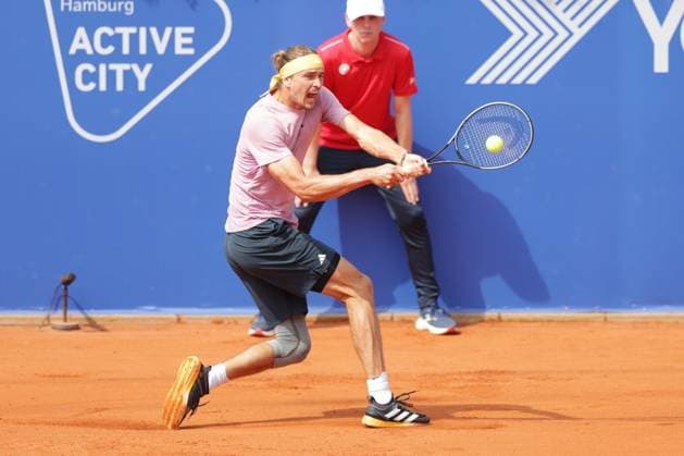 Tennis Men ATP, Tennis Men Tour 500 European Open Hamburg, Hamburg Open ATP 500 2024 , 21 07 2024 , Final , Alexander Zverev GER plays a backhand Copyright: FernandoxSoares