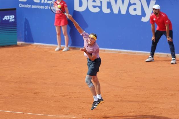 Tennis Men ATP, Tennis Men Tour 500 European Open Hamburg, Hamburg Open ATP 500 2024 , 21 07 2024 , Final , Alexander Zverev GER makes a serve Copyright: FernandoxSoares