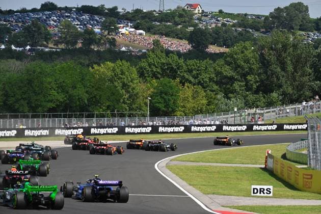 Budapest: Start Race in Budapest During Fia Formula One World Championship, WM, Weltmeisterschaft F1 Hungarian Grand Prix 2024, 20 July In Budapest, Hungarian Formula 1 Championship - Formula 1 Hungarian Grand Prix 2024 - Race  - ZUMAp169 20240721_zsa_p169_095 Copyright: xLucaxBarsali IPAxSportx