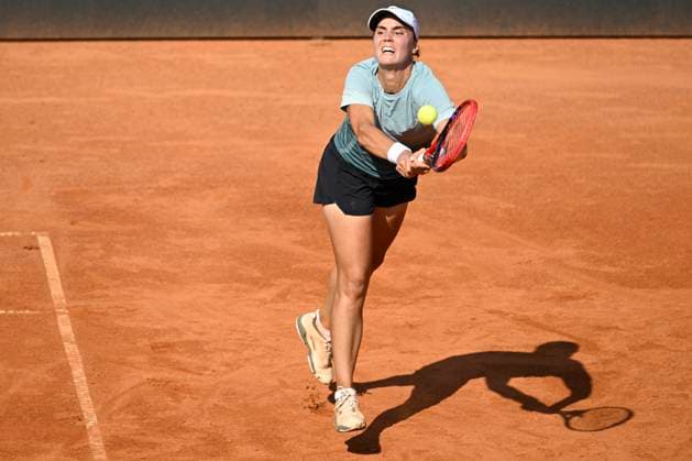 Anhelina Kalinina of Ukraine (pictured) in action during the WTA, Tennis Damen women s tennis tournament Livesport Prague Open 2024 match against Czech Sara Bejlek in Prague, Czech Republic, July 21, 2024. (CTKxPhoto MichalxKamaryt) CTKPhotoP2024072103997  CTKPhotoP2024072103997