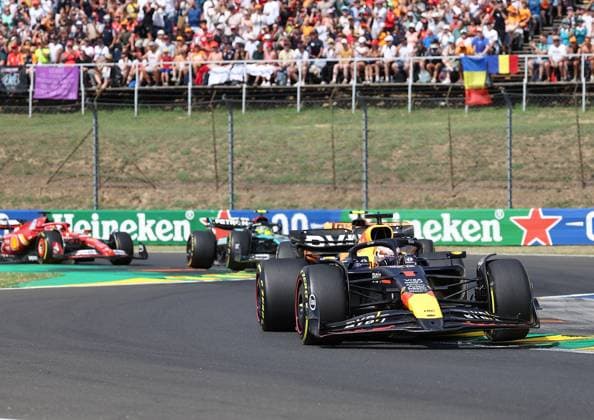 FORMULA 1 HUNGARIAN GRAND PRIX 2024 21 07 2024, Hungaroring, Budapest, FORMULA 1 HUNGARIAN GRAND PRIX 2024 , pictured Max Verstappen NLD , Oracle Red Bull Racing, Lando Norris GBR , McLaren F1 Team, Lewis Hamilton GBR , Mercedes AMG Petronas Formula One Team nordphotoxGmbHx xBratic nph00250