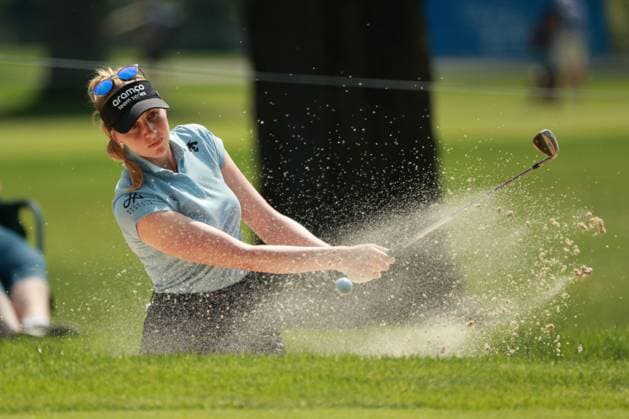 DANA Open SYLVANIA, OHIO - JULY 21: Olivia Cowan of Germany hits out of the bunker toward the fourth green during the final round of the Dana Open golf tournament at Highland Meadows Golf Club in Sylvania, Ohio USA, on Sunday, July 21, 2024. Sylvania Ohio United States  Copyright: xJorgexLemusx originalFilename:lemus-danaopen240721_np8m8.jpg