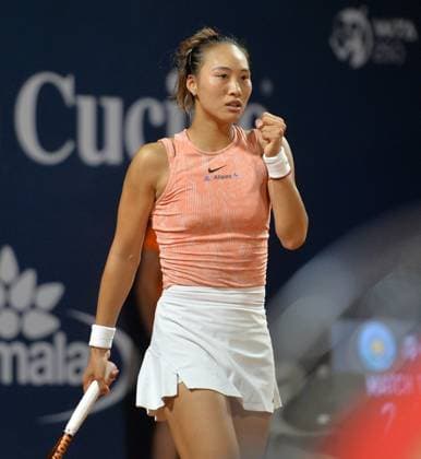 (240722) -- PALERMO, July 22, 2024 -- Zheng Qinwen celebrates scoring during the final match between Zheng Qinwen of China and Karolina Muchova of Czech Republic at the 35th Palermo Ladies Open in Palermo, Italy, July 21, 2024. (Photo by Xinhua) (SP)ITALY-PALERMO-TENNIS-PALERMO LADIES OPEN-FINAL AlbertoxLingria 