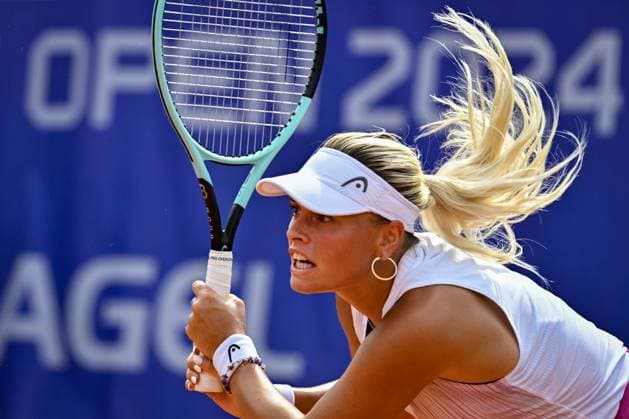 Czech tennis player Barbora Palicova in action during the WTA, Tennis Damen women s tennis tournament Livesport Prague Open 2024 match against Oksana Selekhmeteva from Russia, in Prague, Czech Republic, on July 22, 2024. (CTKxPhoto VitxSimanek) CTKPhotoP2024072202209  CTKPhotoP2024072202209