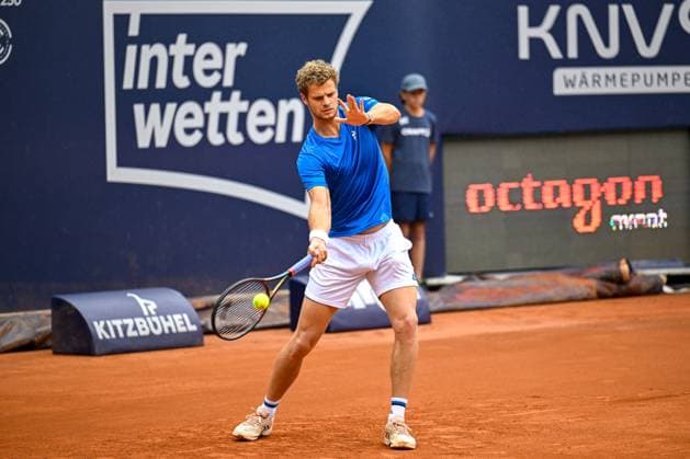 TENNIS - ATP, Tennis Herren Generali Open 2024 KITZBUEHEL,AUSTRIA,22.JUL.24 - TENNIS - ATP World Tour, Generali Open. Image shows Yannick Hanfmann (GER).  GEPAxpictures xDanielxSchoenherr