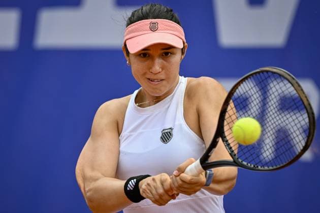 American tennis player Louisa Chirico in action during the WTA, Tennis Damen women s tennis tournament Livesport Prague Open 2024 match against Katerina Siniakova from Czechia, in Prague, Czech Republic, on July 22, 2024. (CTKxPhoto VitxSimanek) CTKPhotoP2024072203162  CTKPhotoP2024072203162