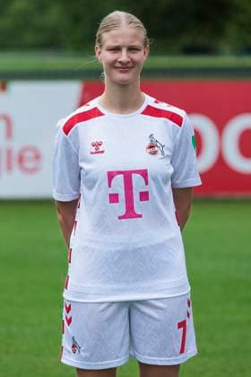 Team photo 1 FC Köln women, season 2024 25 22 07 2024 Anna Lena Stolze 1 FC Köln, 7 Team photo date of the women of 1 FC Köln for the season 2024 25, on 22 07 2024, Geissbockheim, Cologne Copyright: xBEAUTIFULxSPORTS Meuselx