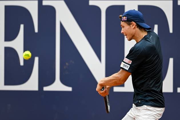 TENNIS - ATP, Tennis Herren Generali Open 2024 KITZBUEHEL,AUSTRIA,22.JUL.24 - TENNIS - ATP World Tour, Generali Open. Image shows Joel Schwaerzler (AUT).  GEPAxpictures xDanielxSchoenherr