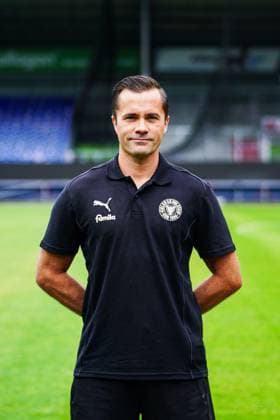 Sebastian Suess Holstein Kiel Physiotherapist GER, Holstein Kiel, Bundesliga, Portraettermin 2024 2025 GER, Holstein Kiel, Bundesliga, Portraettermin 2024 2025 Kiel Copyright: xEibner-Pressefoto MarcelxvonxFehrnx EP_MFN