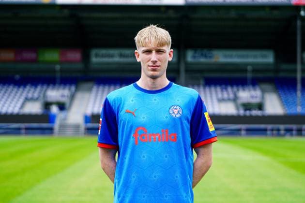 Colin Kleine Bekel Holstein Kiel 34 GER, Holstein Kiel, Bundesliga, Portraettermin 2024 2025 GER, Holstein Kiel, Bundesliga, Portraettermin 2024 2025 Kiel Copyright: xEibner-Pressefoto MarcelxvonxFehrnx EP_MFN