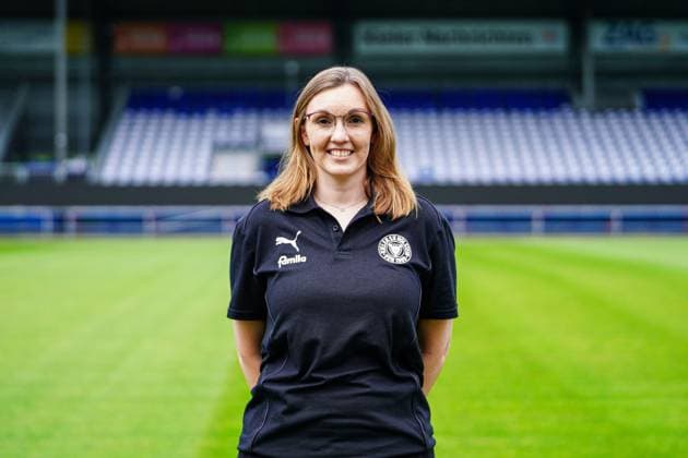 Melanie Koehn Holstein Kiel Physiotherapist GER, Holstein Kiel, Bundesliga, Portraettermin 2024 2025 GER, Holstein Kiel, Bundesliga, Portraettermin 2024 2025 Kiel Copyright: xEibner-Pressefoto MarcelxvonxFehrnx EP_MFN