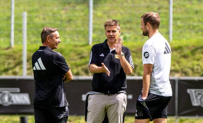 Soccer, Men, Season 2024 2025, 1 Bundesliga, 1 FC Union Berlin, Training camp in Längenfeld AUT , Training, Day 4, f l Managing Director Sport Horst Heldt 1 FC Union Berlin , Chief Scout Oliver Ruhnert 1 FC Union Berlin , Coach Bo Svensson 1 FC Union Berlin , 16 07 2024, Copyright: xMatthiasxKochx