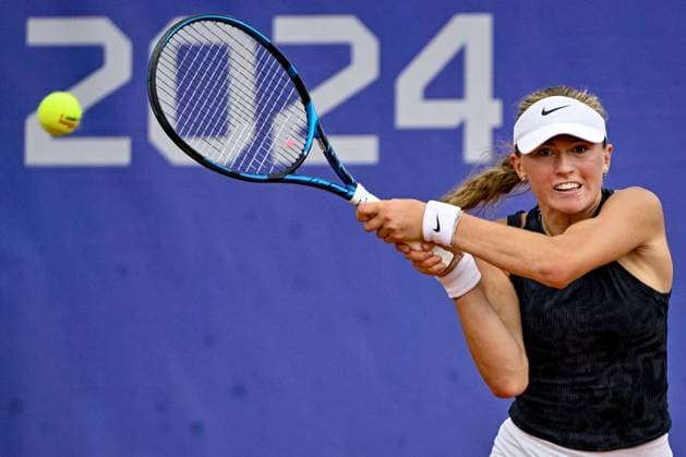 Czech tennis player Laura Samson in action during the WTA, Tennis Damen women s tennis tournament Livesport Prague Open 2024 match against Katerina Siniakova from Czechia, in Prague, Czech Republic, on July 23, 2024. (CTKxPhoto VitxSimanek) CTKPhotoP2024072305534  CTKPhotoP2024072305534