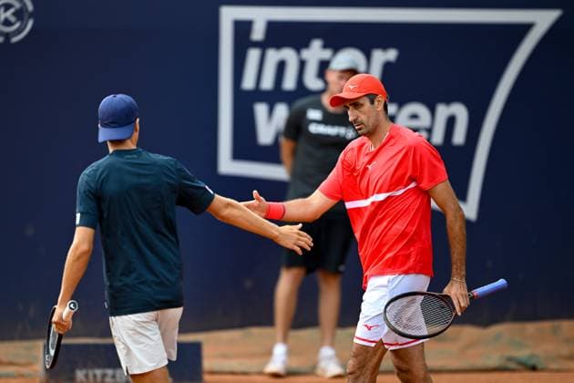 TENNIS - ATP, Tennis Herren Generali Open 2024 KITZBUEHEL,AUSTRIA,23.JUL.24 - TENNIS - ATP World Tour, Generali Open. Image shows Joel Schwaerzler and Philipp Oswald (AUT).  GEPAxpictures xDanielxSchoenherr