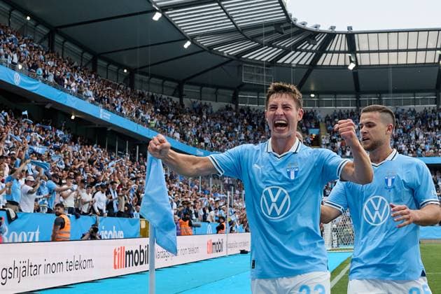 MALMÖ, SWEDEN 20240723 Malmös Lasse Berg Johnsen celebrates a 1-0 win during Tuesdays Champions League qualifier between Malmö FF and KÃ Klaksvik at Eleda Stadium MALMÖ SWEDEN Football,KÃ Klaksvik,Malmö FF x11830x  Copyright: xAndersxBjurö TTx CL-KVAL MALMÖ-KLAKSVIK