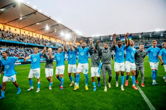 240723 Players of Malmö FF celebrate after the UEFA Champions League football match between Malmö FF and Klaksvik on July 23, 2024 in Malmö Photo Christian Örnberg BILDBYRAN COP 166 CO0443 fotboll football soccer fotball champions league malmö ff klaksvik bbeng q2 jubel  Copyright: CHRISTIANxÖRNBERG BB240723CO097
