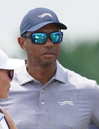 July 23, 2024, Bloomfield Hills, Michigan, USA: Tiger Woods watches from the gallery as his son, Charlie Woods (not pictured) tees off the 1st hole - North Course during the second round of the 2024 U.S. Junior Amateur Championship at Oakland Hills Country Club. Bloomfield Hills USA - ZUMAw109 20240723_fap_w109_010 Copyright: xDebbyxWongx