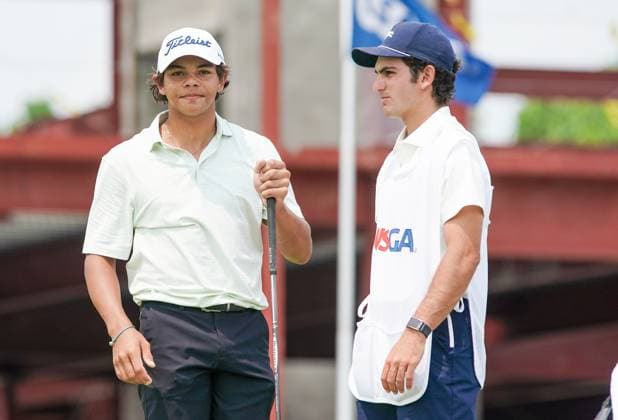 July 23, 2024, Bloomfield Hills, Michigan, USA: Charlie Woods (USA)(L) and his caddie Luke Wise wait on the 1st hole - North Course during the second round of the 2024 U.S. Junior Amateur Championship at Oakland Hills Country Club. Bloomfield Hills USA - ZUMAw109 20240723_fap_w109_001 Copyright: xDebbyxWongx