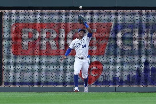 July 23, 2024: Kansas City Royals outfielder Dairon Blanco (44) catches a fly ball for an out on Arizona Diamondbacks third baseman Eugenio Suarez (28) during the first inning at Kauffman Stadium in Kansas City, MO. CSM Kansas City United States of America - ZUMAc04_ 20240723_zma_c04_181 Copyright: xDavidxSmithx