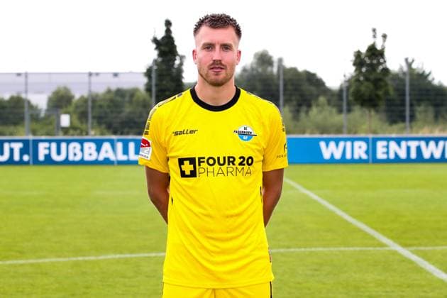 Goalkeeper Pelle Boevnik, SC Paderborn 2 Football Bundesliga portrait appointment 2 BL 2024 2025 official photo appointment SC Paderborn in the training and youth performance center portrait, portrait, single image, Germany, football, men, GER, 23 07 2024 Christian Schroedter